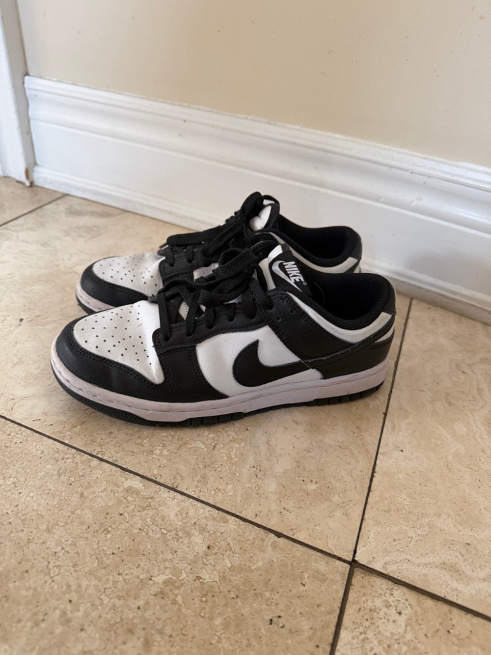 Nike Dunk Low “Black White Panda” 🖤🤍